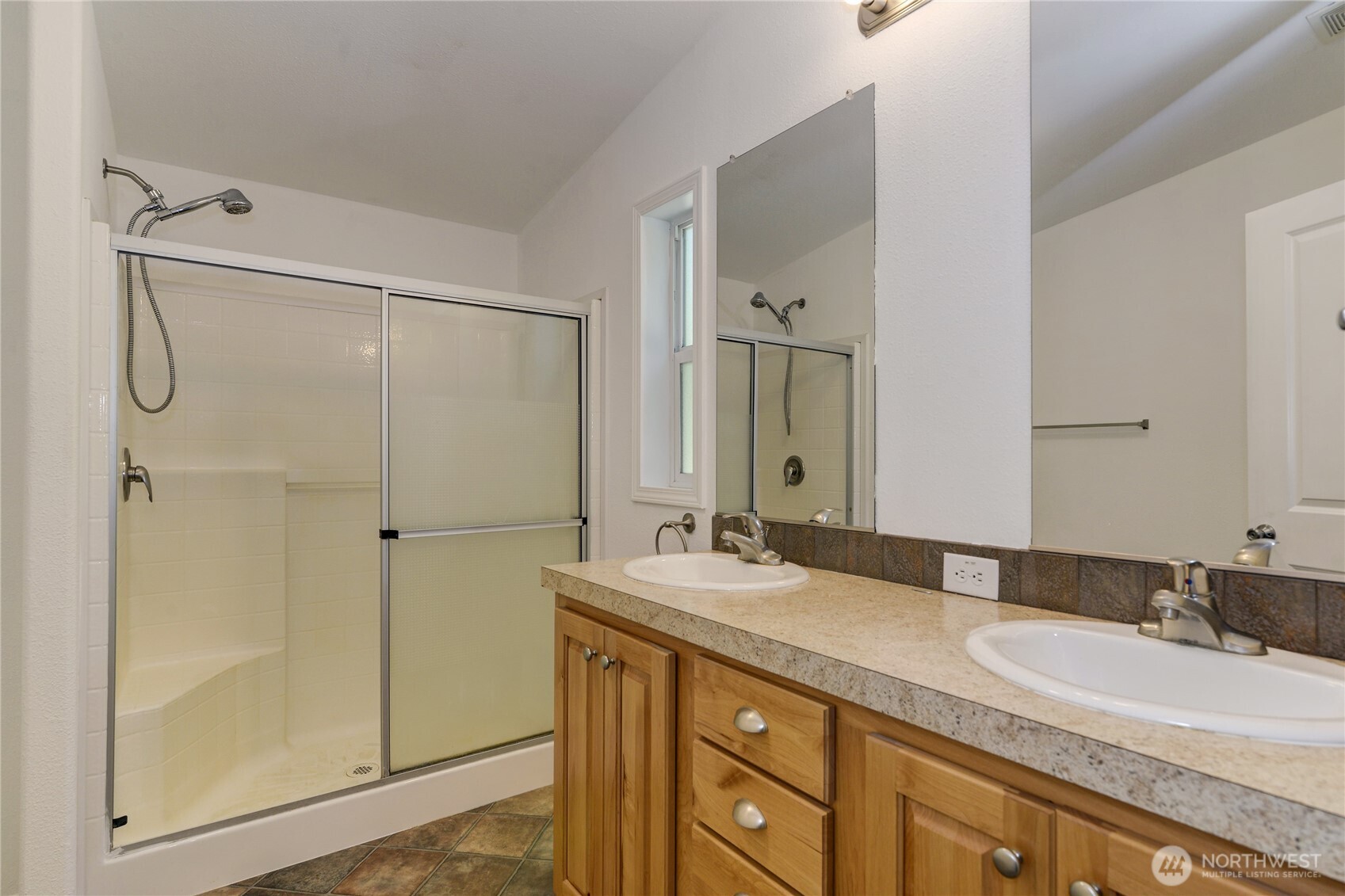 268 East Forest Napavine Road Chehalis, WA 98532 - Photo 18 of 30 Gallery Image 18
