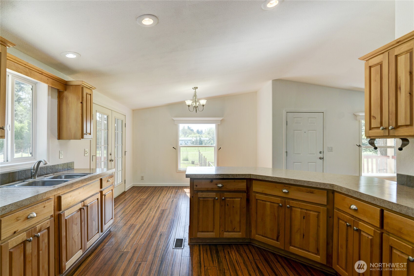 268 East Forest Napavine Road Chehalis, WA 98532 - Photo 8 of 30 Gallery Image 8