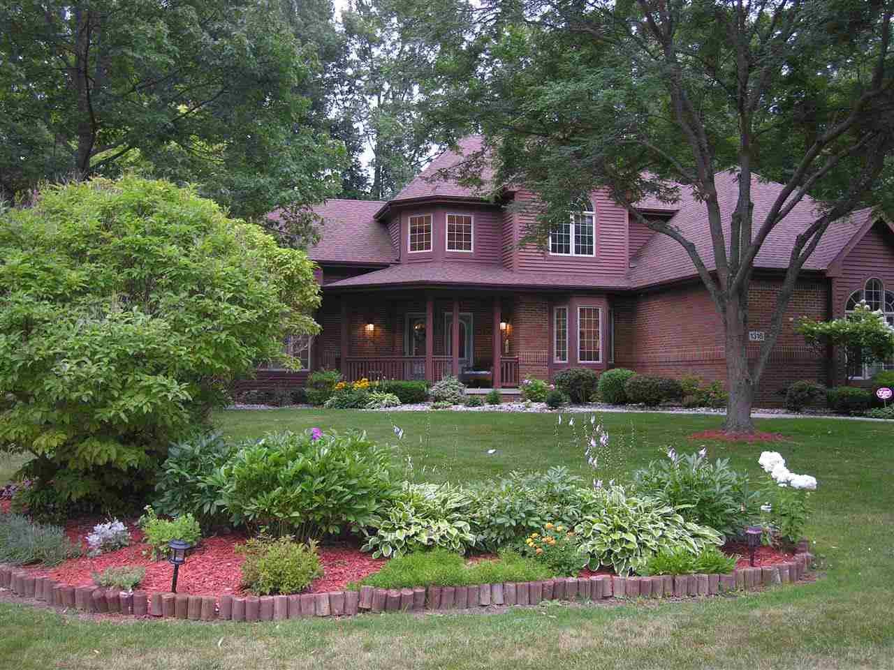 1316 Kings Pointe Road Grand Blanc, MI 48439 - Photo 32 of 39 21484199-31.JPG