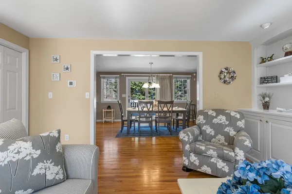 $1,150,000 | 122 Evelyn's Drive, Brewster, MA 02645