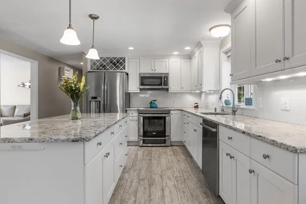 $1,150,000 | 122 Evelyn's Drive, Brewster, MA 02645