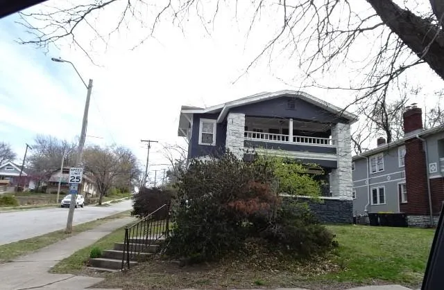 $200,000 | 5301 The Paseo, Kansas City, MO 64110