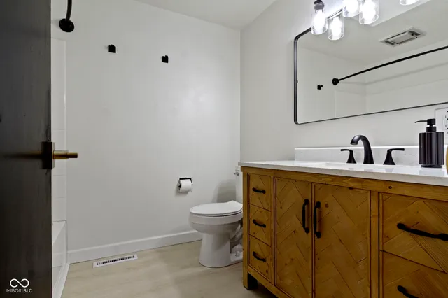 $250,000 | 6709 Jackson Street, Anderson, IN 46013