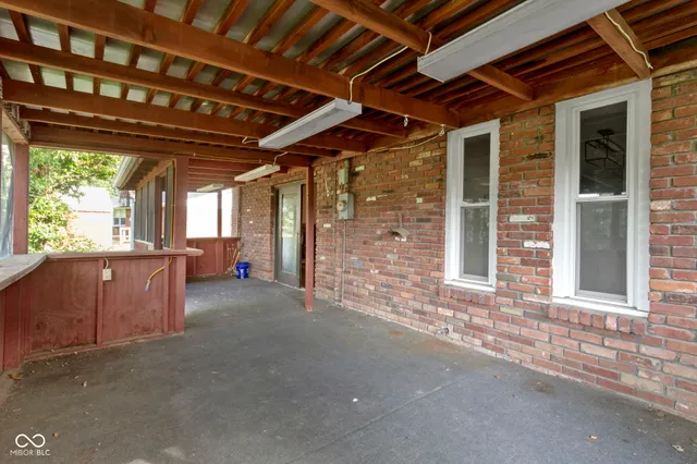 $250,000 | 6709 Jackson Street, Anderson, IN 46013