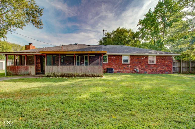 $250,000 | 6709 Jackson Street, Anderson, IN 46013