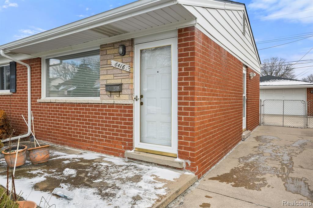 6416 Dillon Road Garden City, MI 48135 - Photo 3 of 25