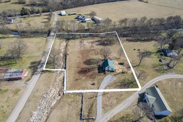 $1,500 | 6 Booneville Church Road, Fayetteville, TN 37334