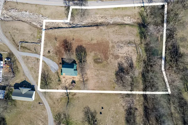 $1,500 | 6 Booneville Church Road, Fayetteville, TN 37334