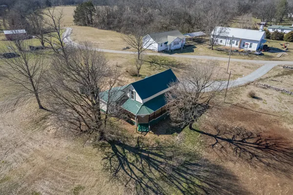 $1,500 | 6 Booneville Church Road, Fayetteville, TN 37334