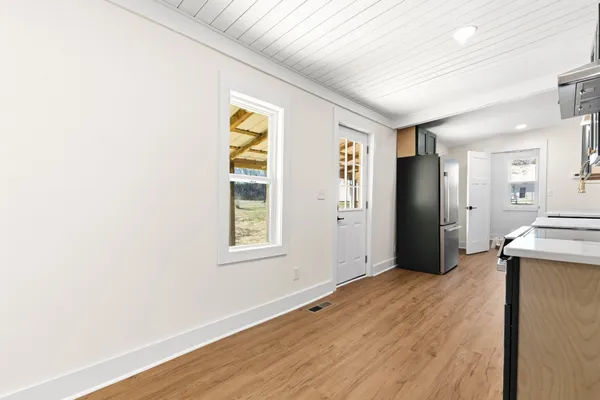 $1,500 | 6 Booneville Church Road, Fayetteville, TN 37334