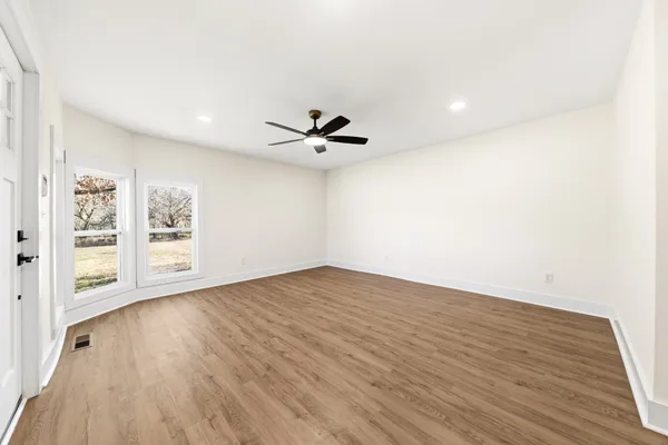 $1,500 | 6 Booneville Church Road, Fayetteville, TN 37334