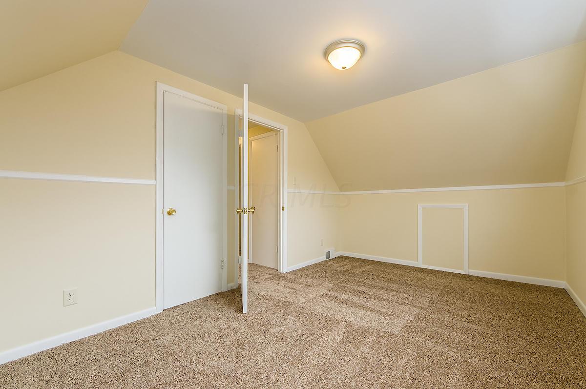 1593 Shady Lane Road Columbus, OH 43227 - Photo 23 of 35 Gallery Image 23