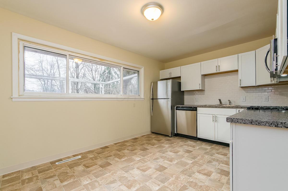 1593 Shady Lane Road Columbus, OH 43227 - Photo 7 of 35 Gallery Image 7