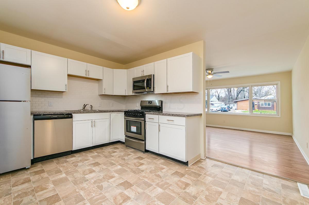 1593 Shady Lane Road Columbus, OH 43227 - Photo 8 of 35 Gallery Image 8