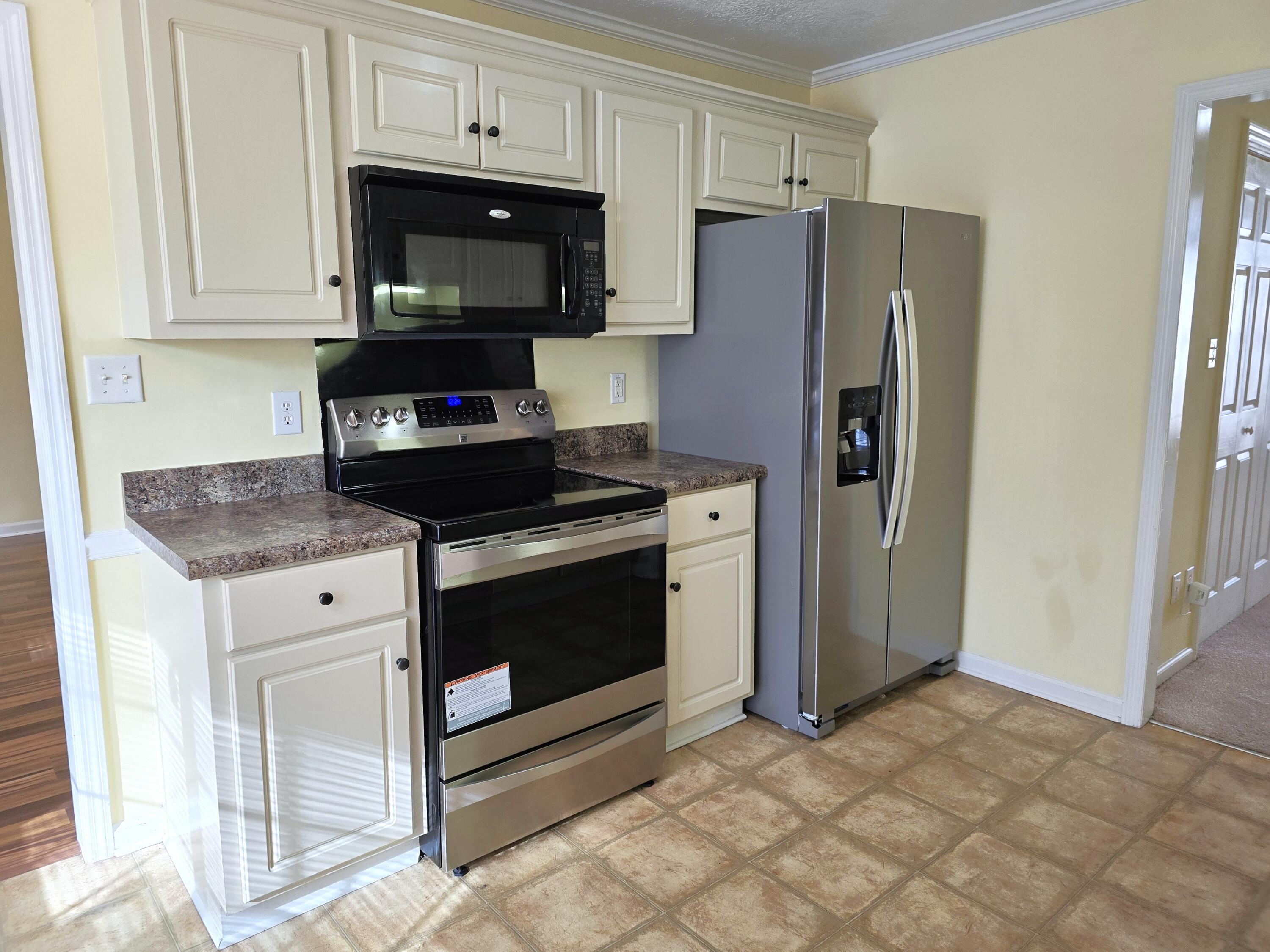 1764 Tamarind Way Augusta, GA 30906 - Photo 8 of 21 Kitchen 2