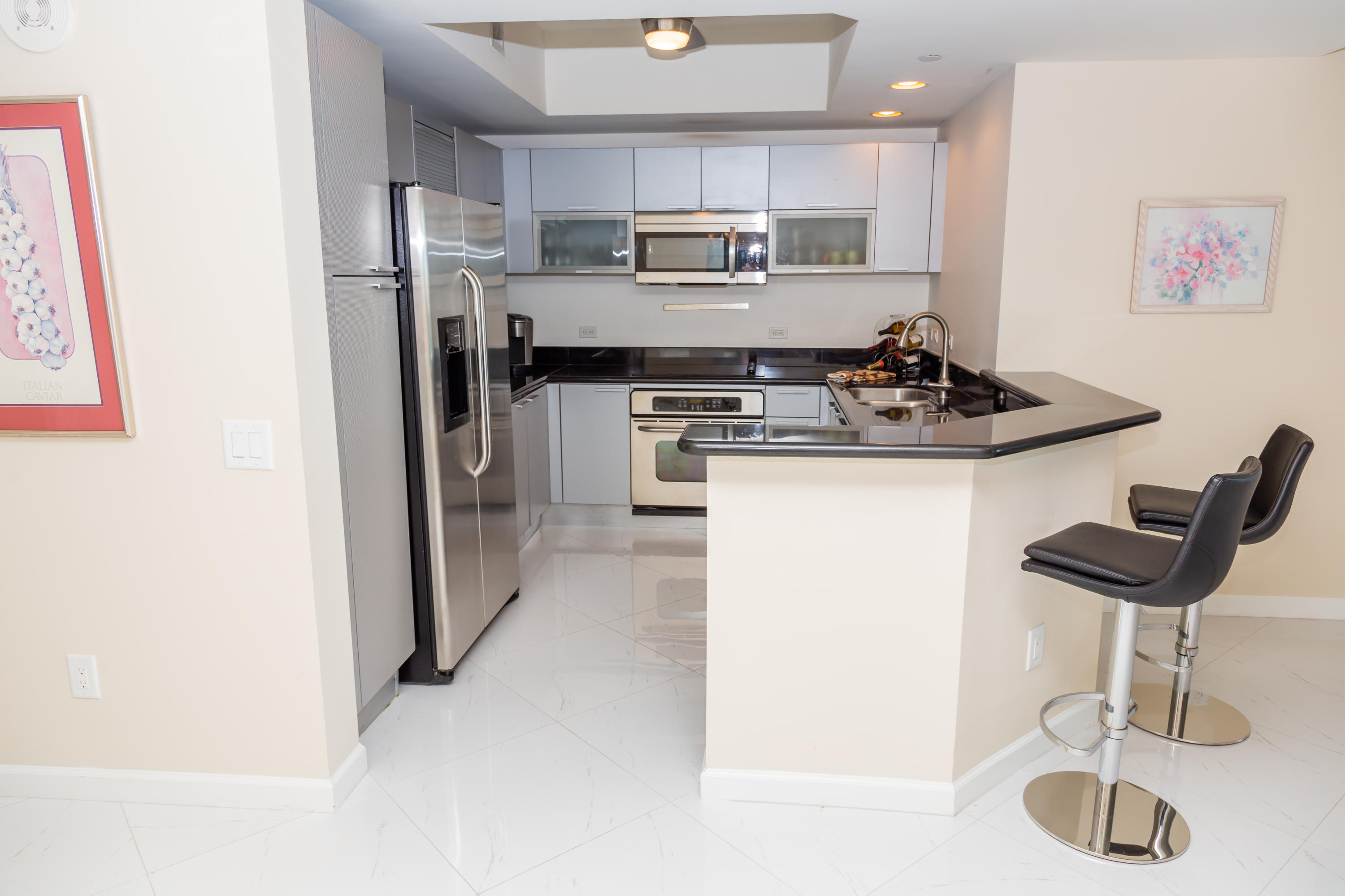 2650 Lake Shore Drive, Unit 1601 Riviera Beach, FL 33404 - Photo 12 of 55 091A8686