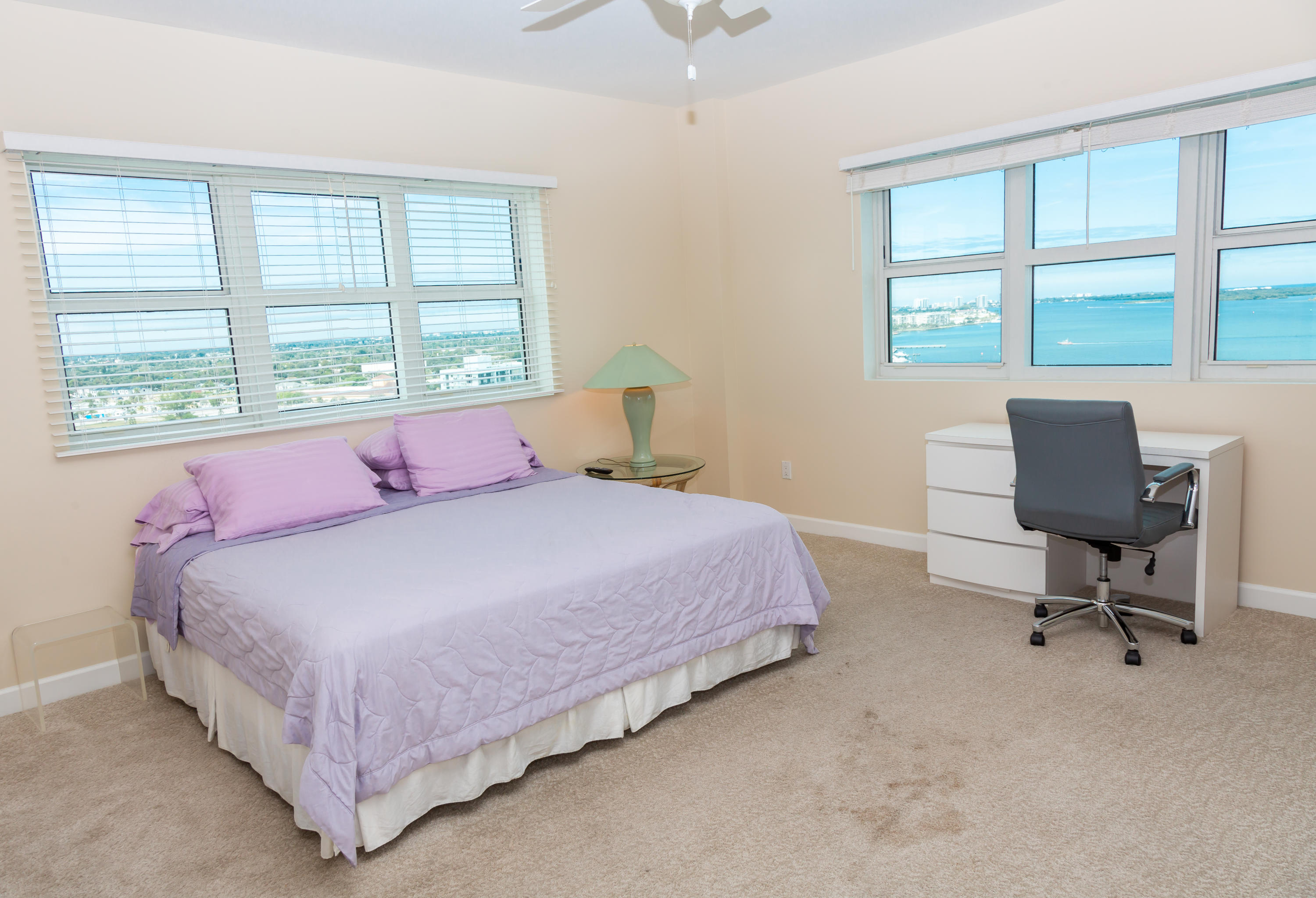 2650 Lake Shore Drive, Unit 1601 Riviera Beach, FL 33404 - Photo 16 of 55 091A8738