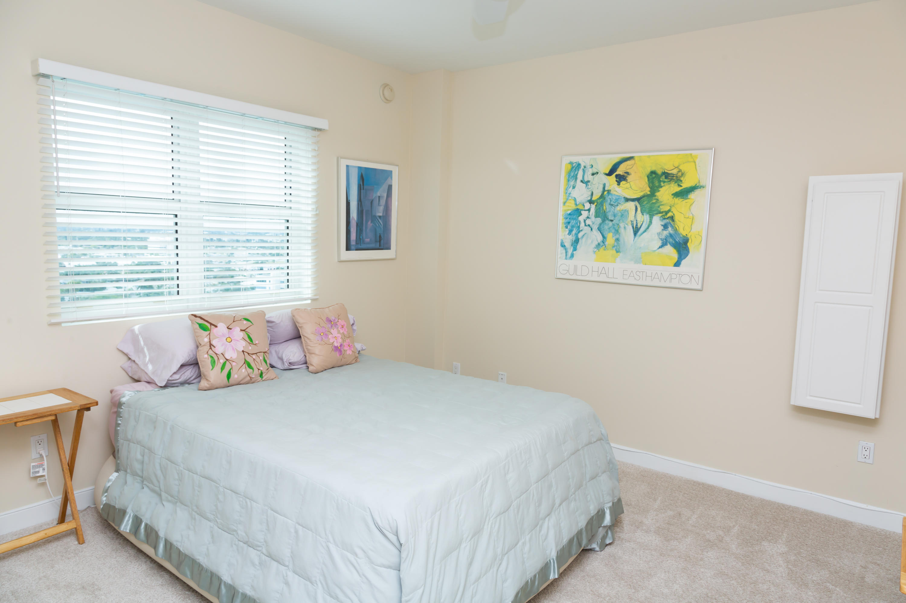 2650 Lake Shore Drive, Unit 1601 Riviera Beach, FL 33404 - Photo 23 of 55 091A8708