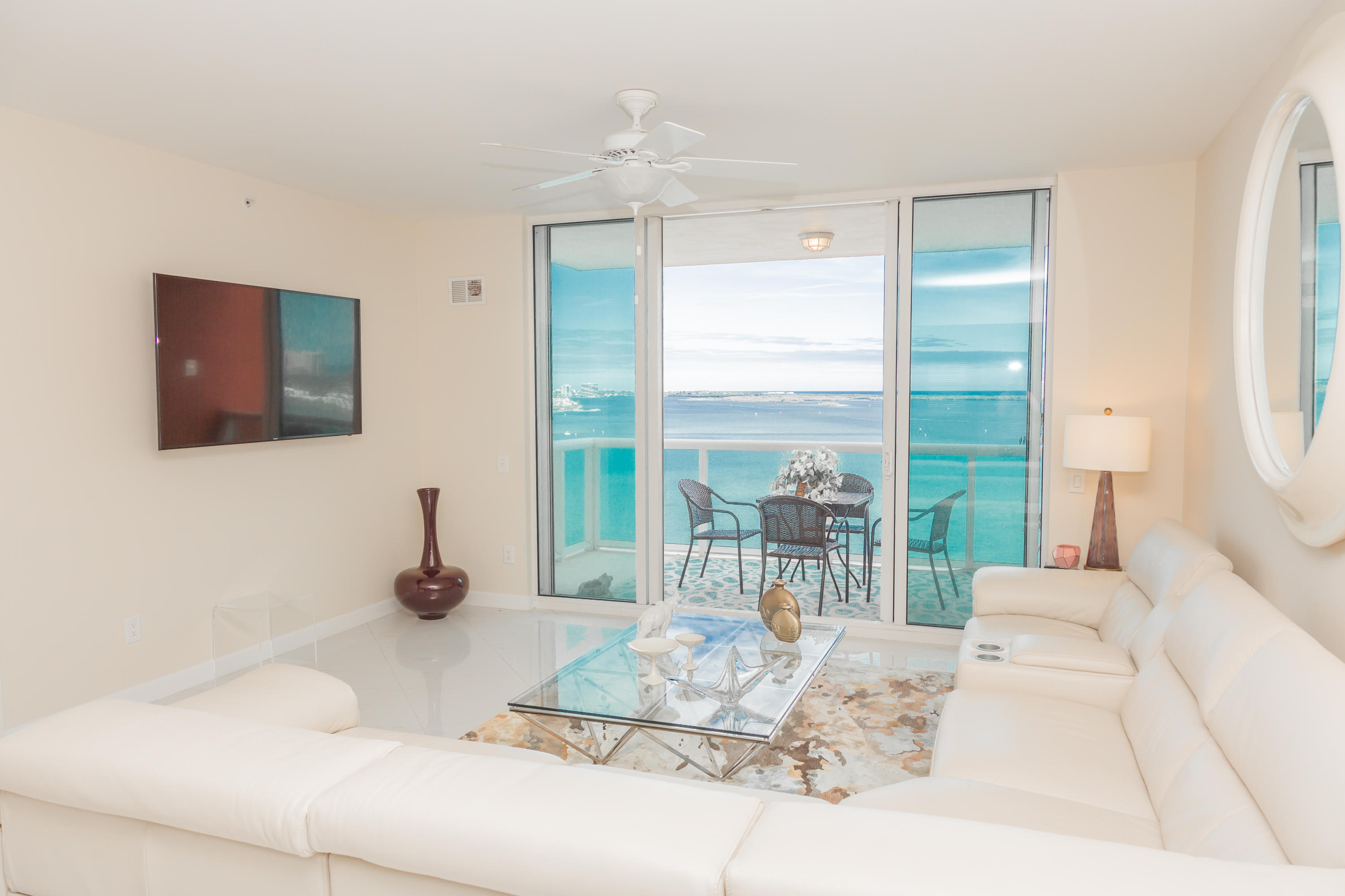 2650 Lake Shore Drive, Unit 1601 Riviera Beach, FL 33404 - Photo 3 of 55 091A8757