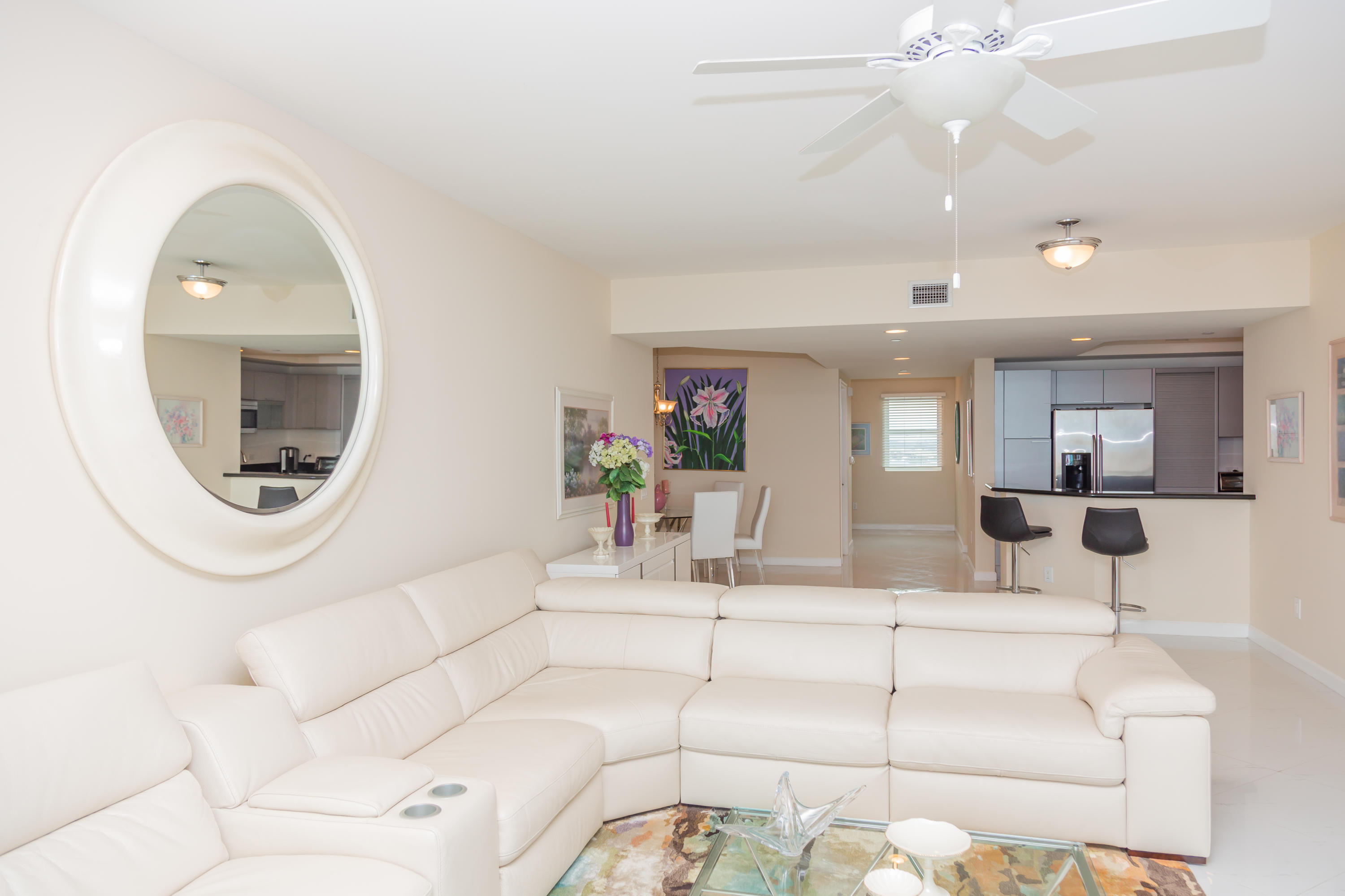 2650 Lake Shore Drive, Unit 1601 Riviera Beach, FL 33404 - Photo 10 of 55 091A8680