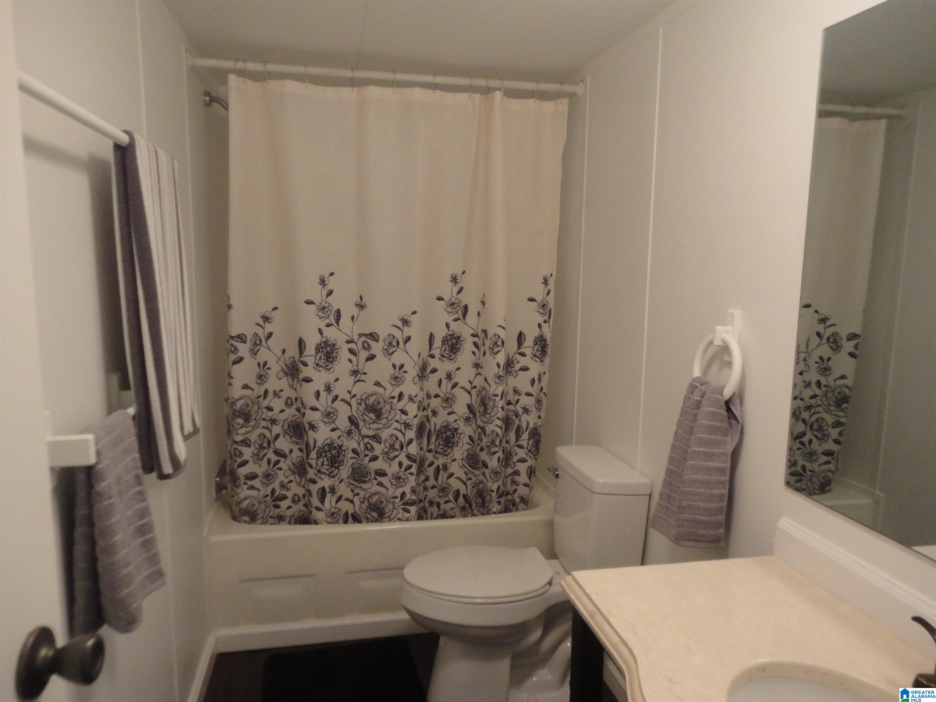 185 Jenkins Road Hayden, AL 35079 - Photo 12 of 26