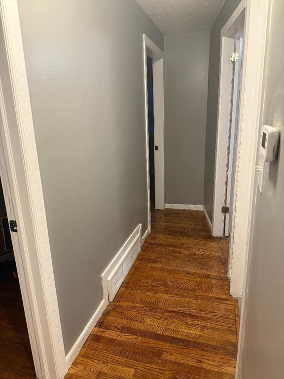 36 Daley Street Chicopee, MA 01013 - Photo 13 of 31