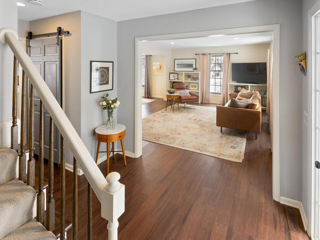 14811 Minnehaha Place Wayzata, MN 55391 - Photo 2 of 54