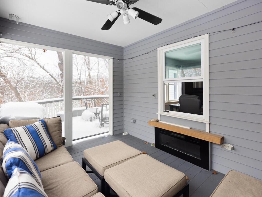 14811 Minnehaha Place Wayzata, MN 55391 - Photo 25 of 54