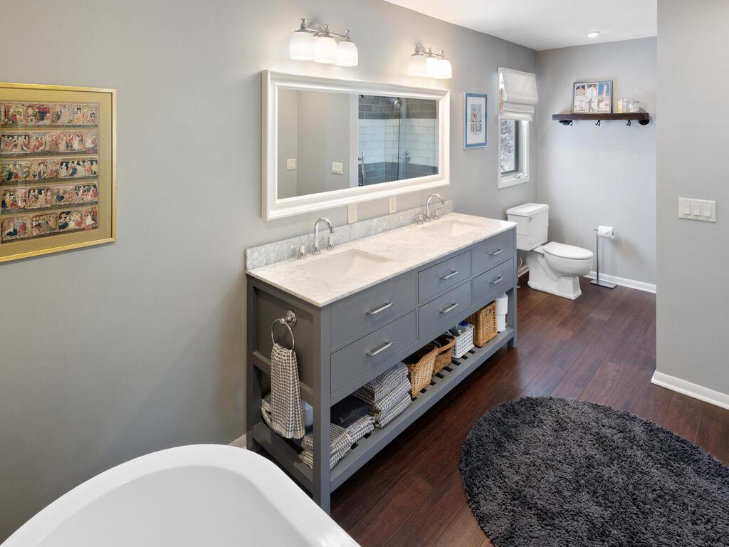 14811 Minnehaha Place Wayzata, MN 55391 - Photo 34 of 54