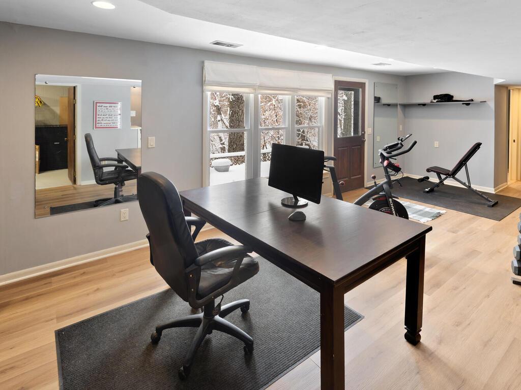 14811 Minnehaha Place Wayzata, MN 55391 - Photo 43 of 54