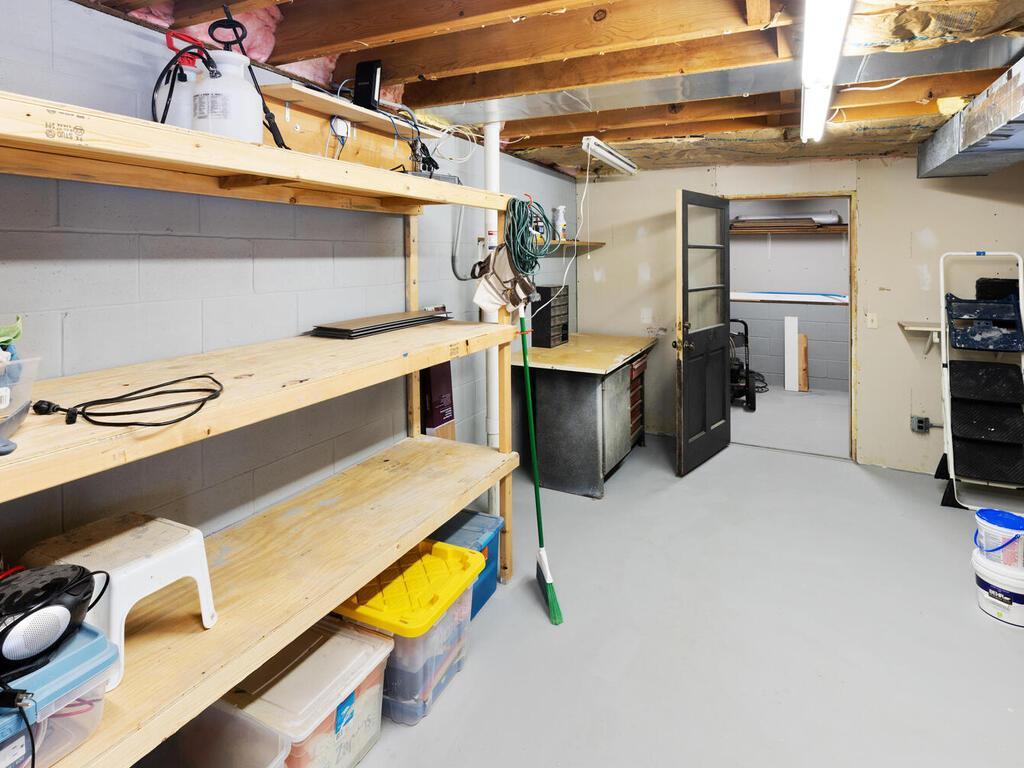 14811 Minnehaha Place Wayzata, MN 55391 - Photo 51 of 54