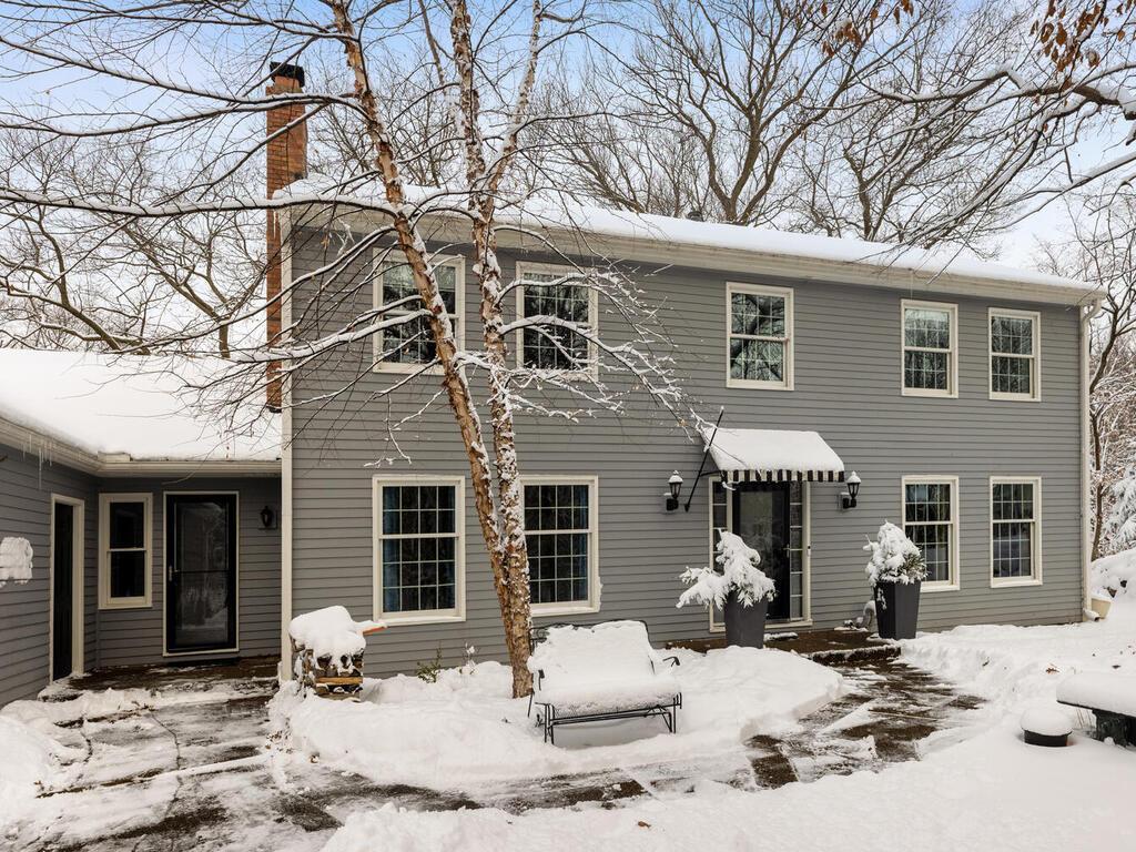 14811 Minnehaha Place Wayzata, MN 55391 - Photo 7 of 54