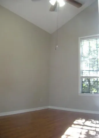 $1,350 | 2300 Leon Street, Unit 201, Austin, TX 78705