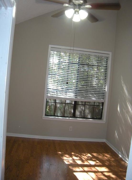 2300 Leon Street, Unit 201 Austin, TX 78705 - Photo 21 of 28