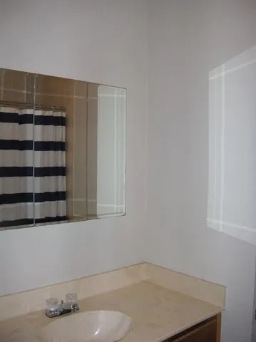 $1,350 | 2300 Leon Street, Unit 201, Austin, TX 78705