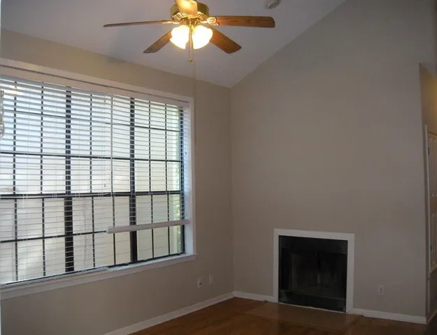 $1,350 | 2300 Leon Street, Unit 201, Austin, TX 78705