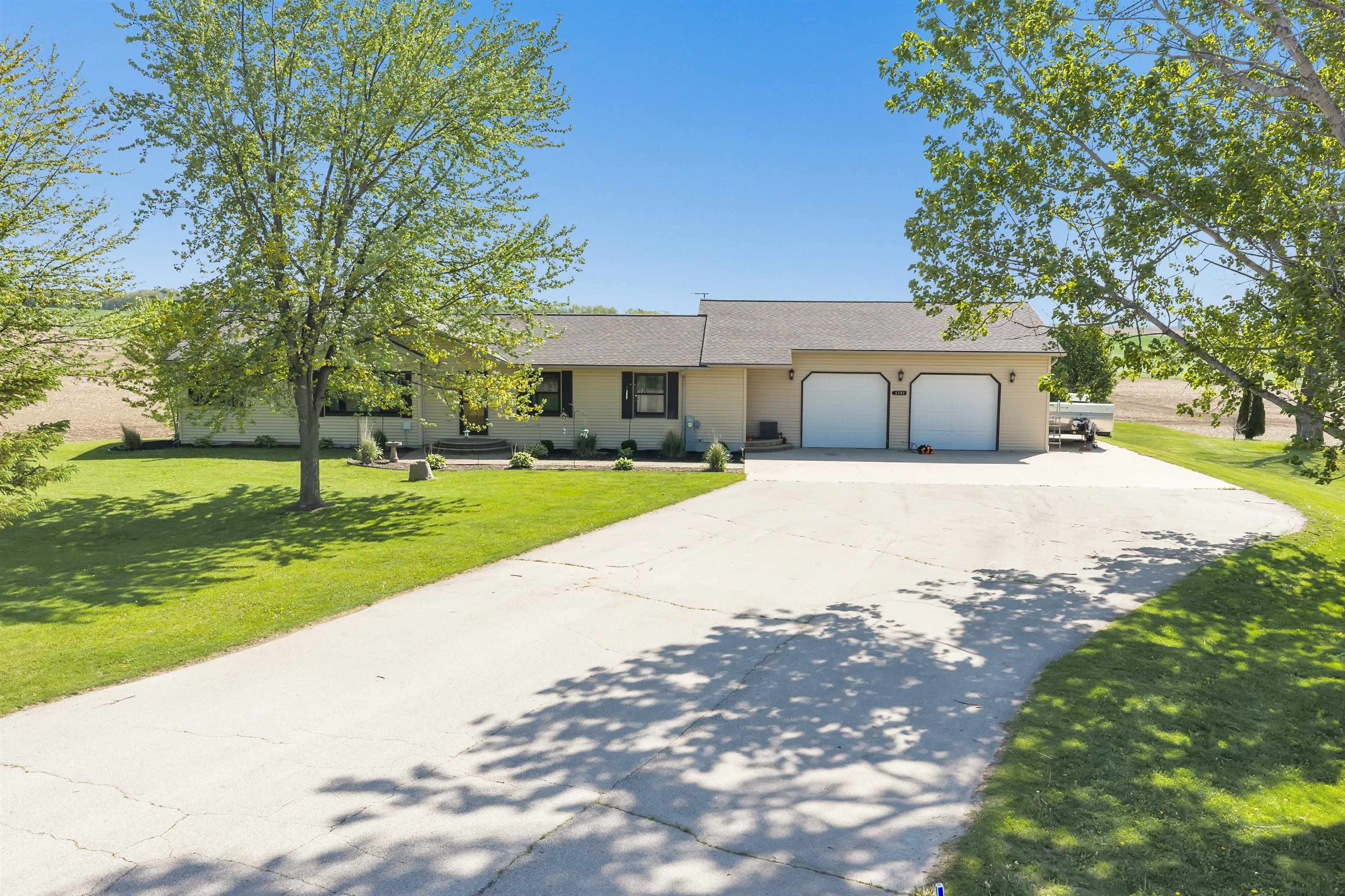 6141 Morrison Road De Pere, WI 54115 - Photo 31 of 40