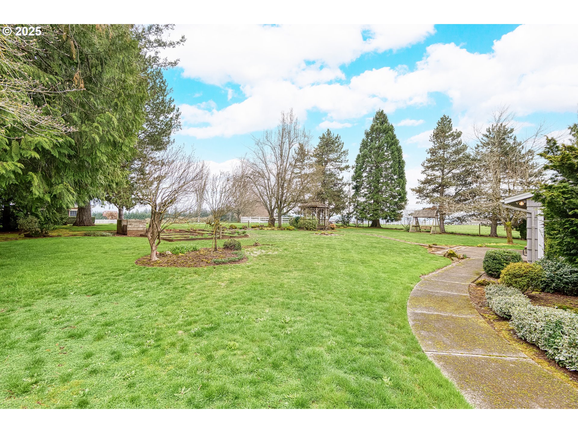 14235 Southwest Tooze Road Sherwood, OR 97140 - Photo 28 of 48 Backyard