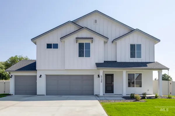 $589,990 | 1106 West Cub River Drive, Meridian, ID 83642