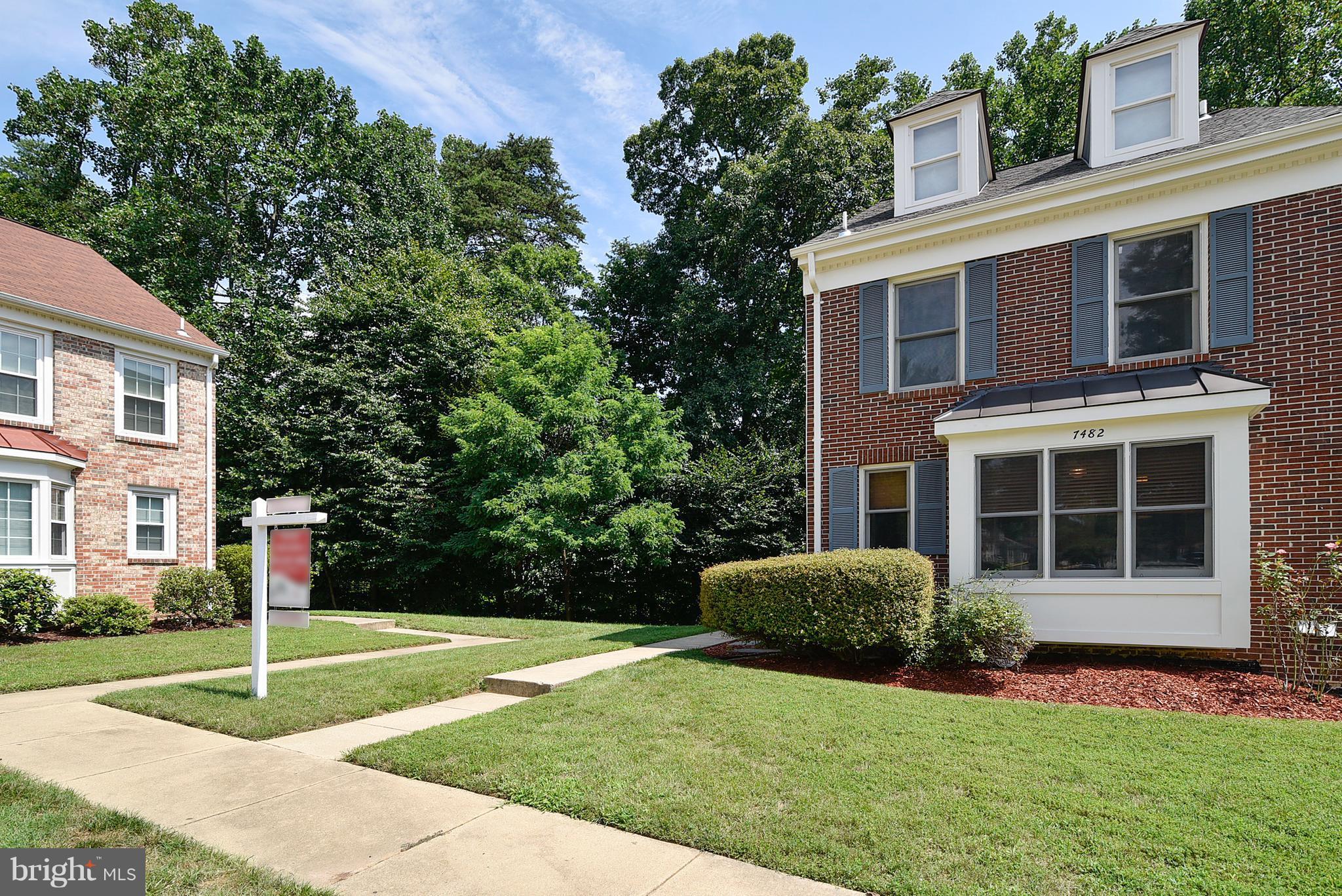 7482 Laurel Oak Court Springfield, VA 22153 - Photo 2 of 27 Exterior (Front)