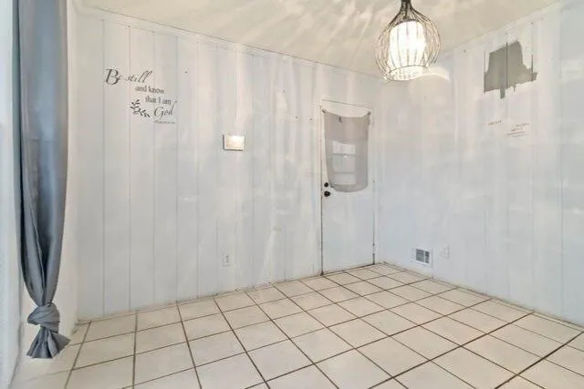 $173,900 | 913 Longleaf Drive, Forest Park, GA 30297