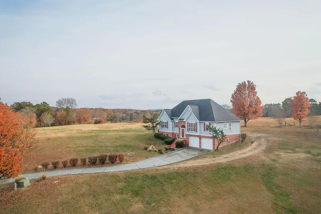 $450,000 | 218 Golden Oaks Drive, LaFayette, GA 30728