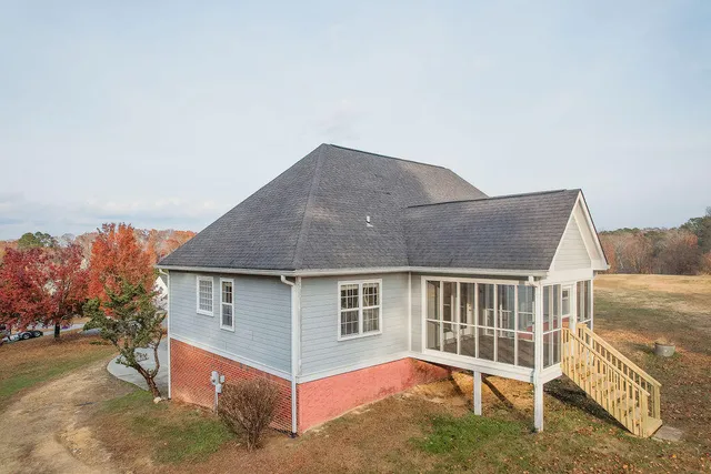 $450,000 | 218 Golden Oaks Drive, LaFayette, GA 30728