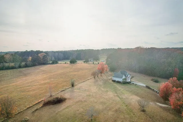 $450,000 | 218 Golden Oaks Drive, LaFayette, GA 30728