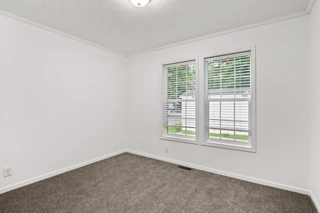 $134,000 | 3 Happy End, Unit 3, Sparta, MI 49345