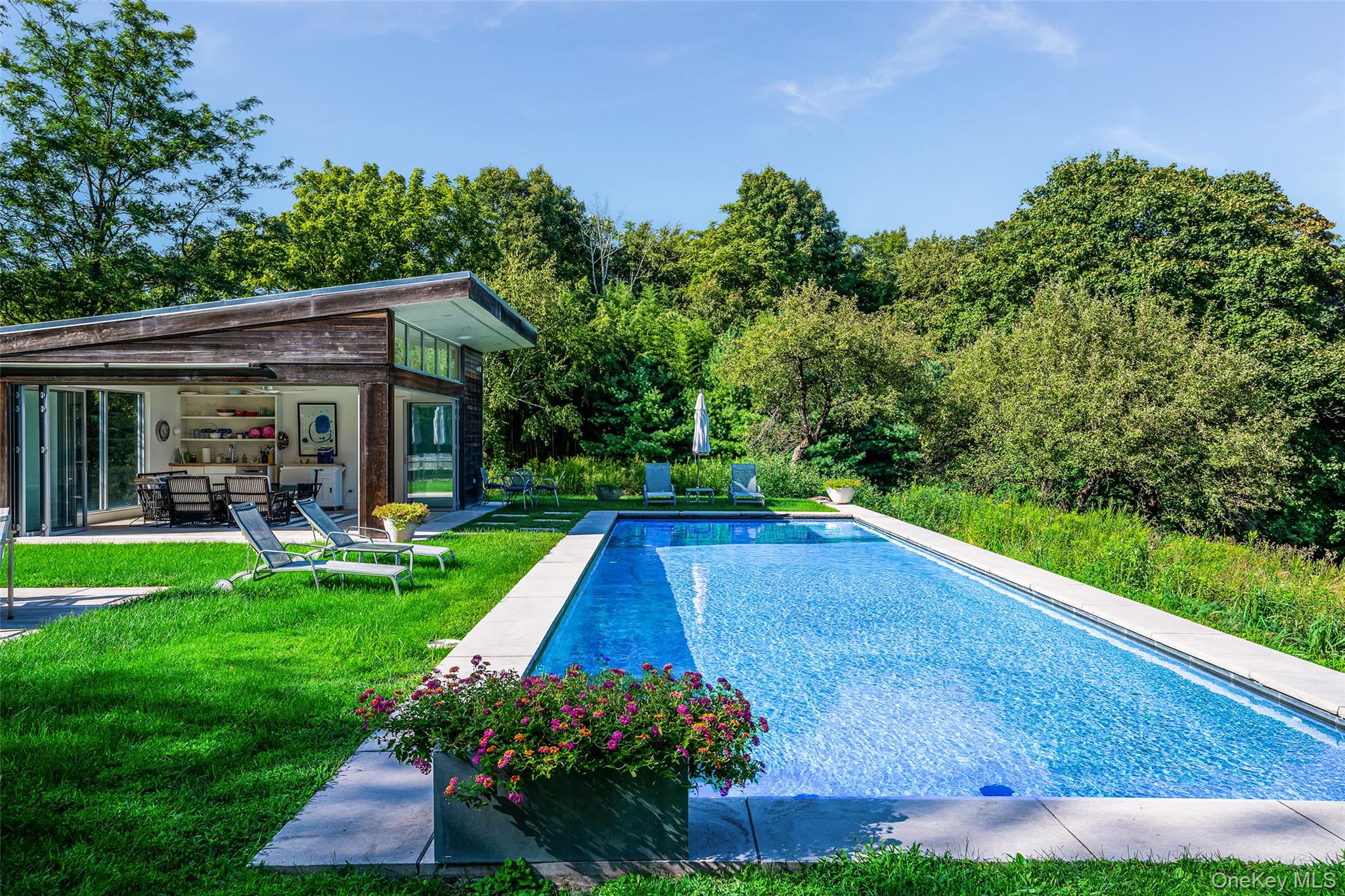 12 Haights Cross Road Chappaqua, NY 10514 - Photo 32 of 44