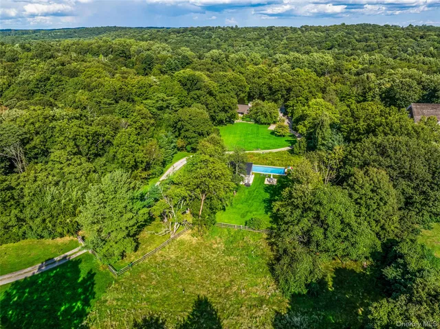 $3,400,000 | 12 Haights Cross Road, Chappaqua, NY 10514