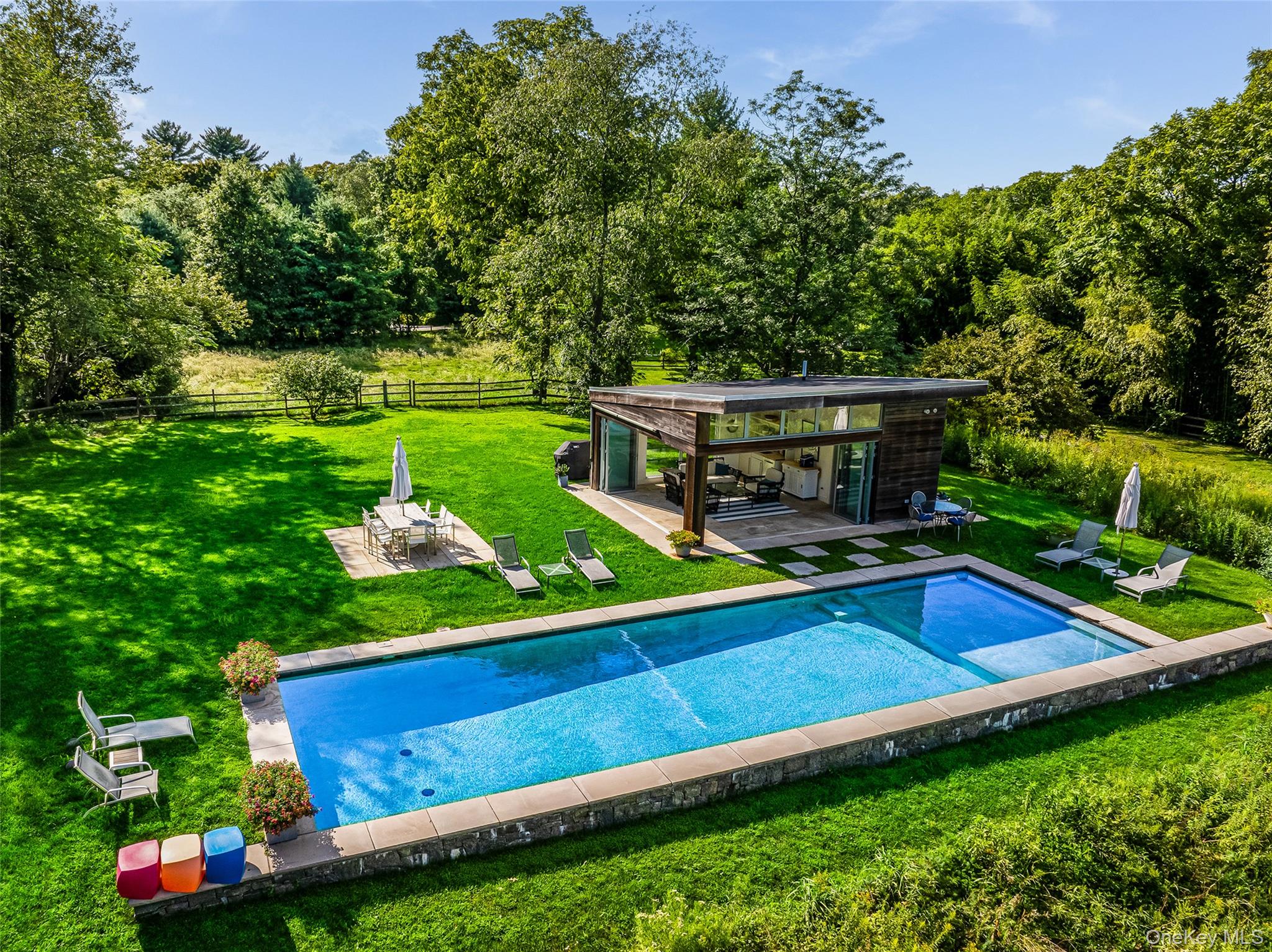 12 Haights Cross Road Chappaqua, NY 10514 - Photo 5 of 44