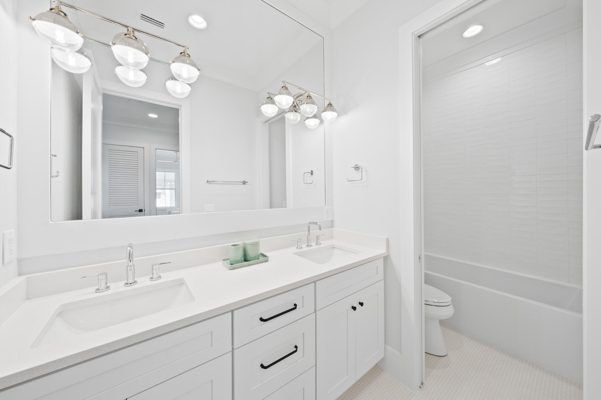 520 South County Highway 393, Unit 39A Santa Rosa Beach, FL 32459 - Photo 37 of 47 a bathroom with a double vanity sink mirror and a bathtub