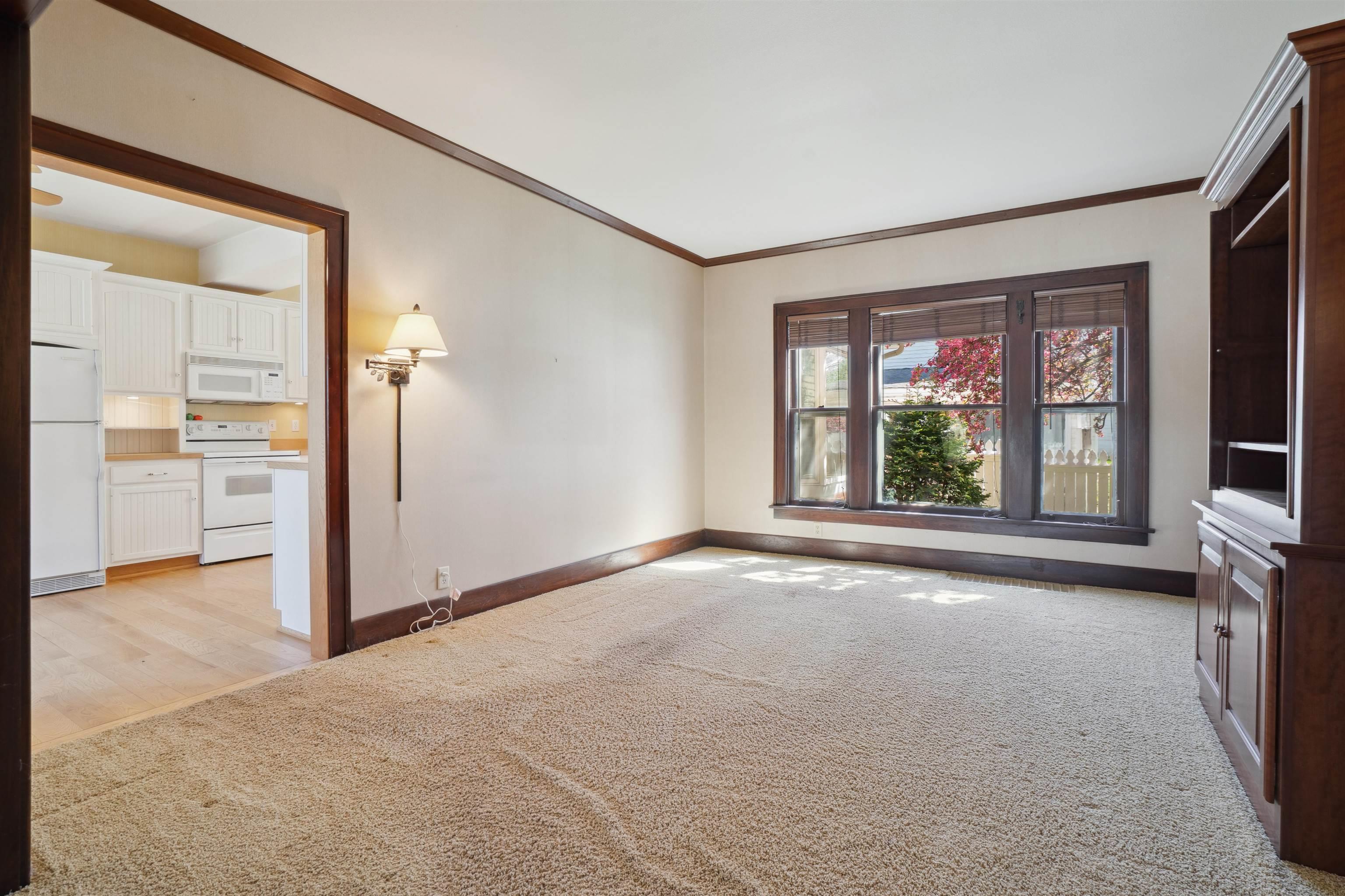 314 2nd Street Southwest Independence, IA 50644 - Photo 11 of 37 Gallery Image 11